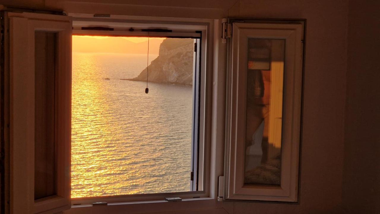 Peppermint Bay Skopelos Exterior foto